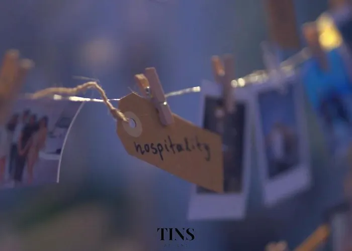 Tins Hotel City - Athens